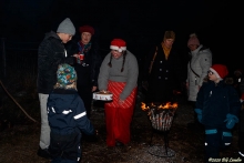 Tomtemor bjuder på pepparkakor (2019)